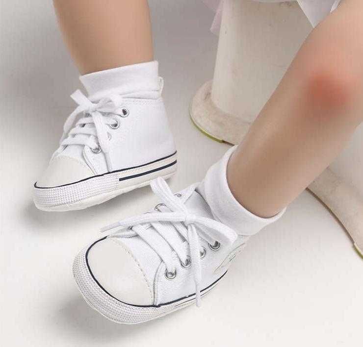 Trampki buty buciki niemowlęce niechodki 6-12 m-cy