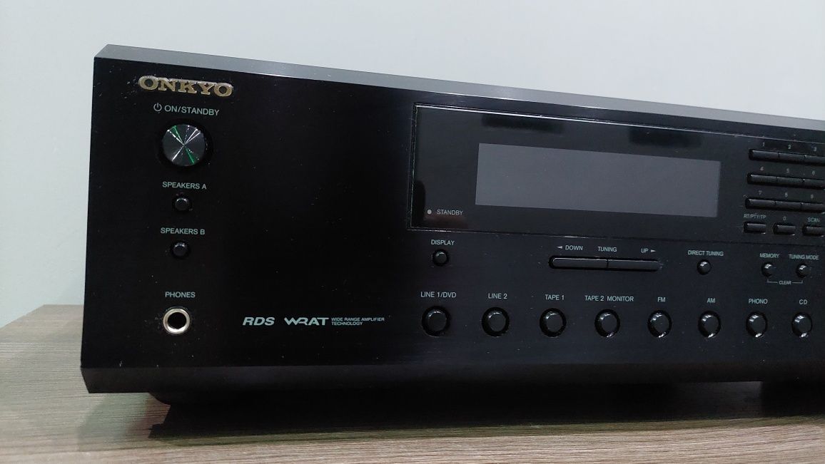 Amplituner Onkyo TX8255