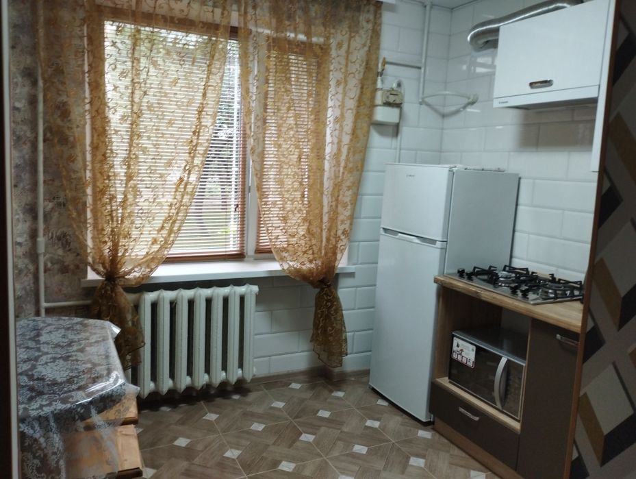 Подобово, погодинно 1-2 квартири в центрі