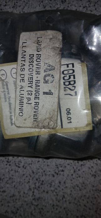 Femea/perno de segurança  land /range rover, honda /rover/ fordr /mer