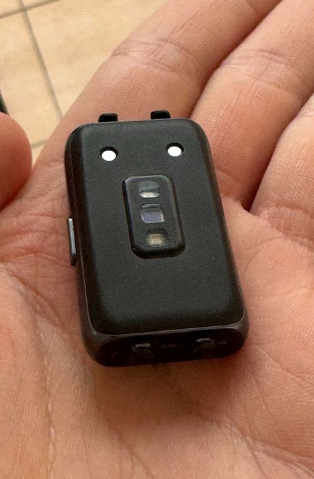 Huawei band 6 czarny bez paska, stan jak na zdjęciach.