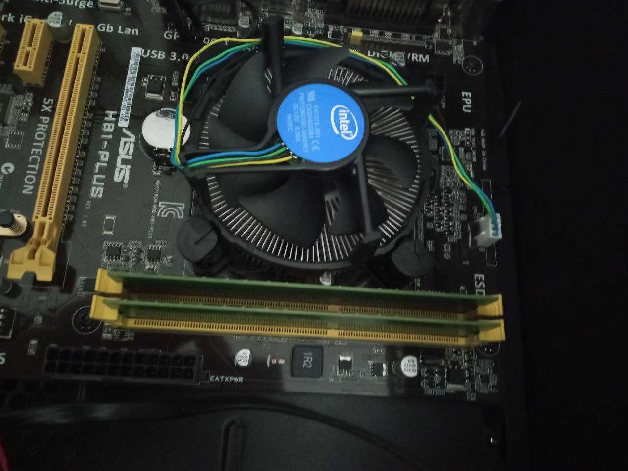 Asus H81-PLUS + Intel Core I7-4790K + 16gb