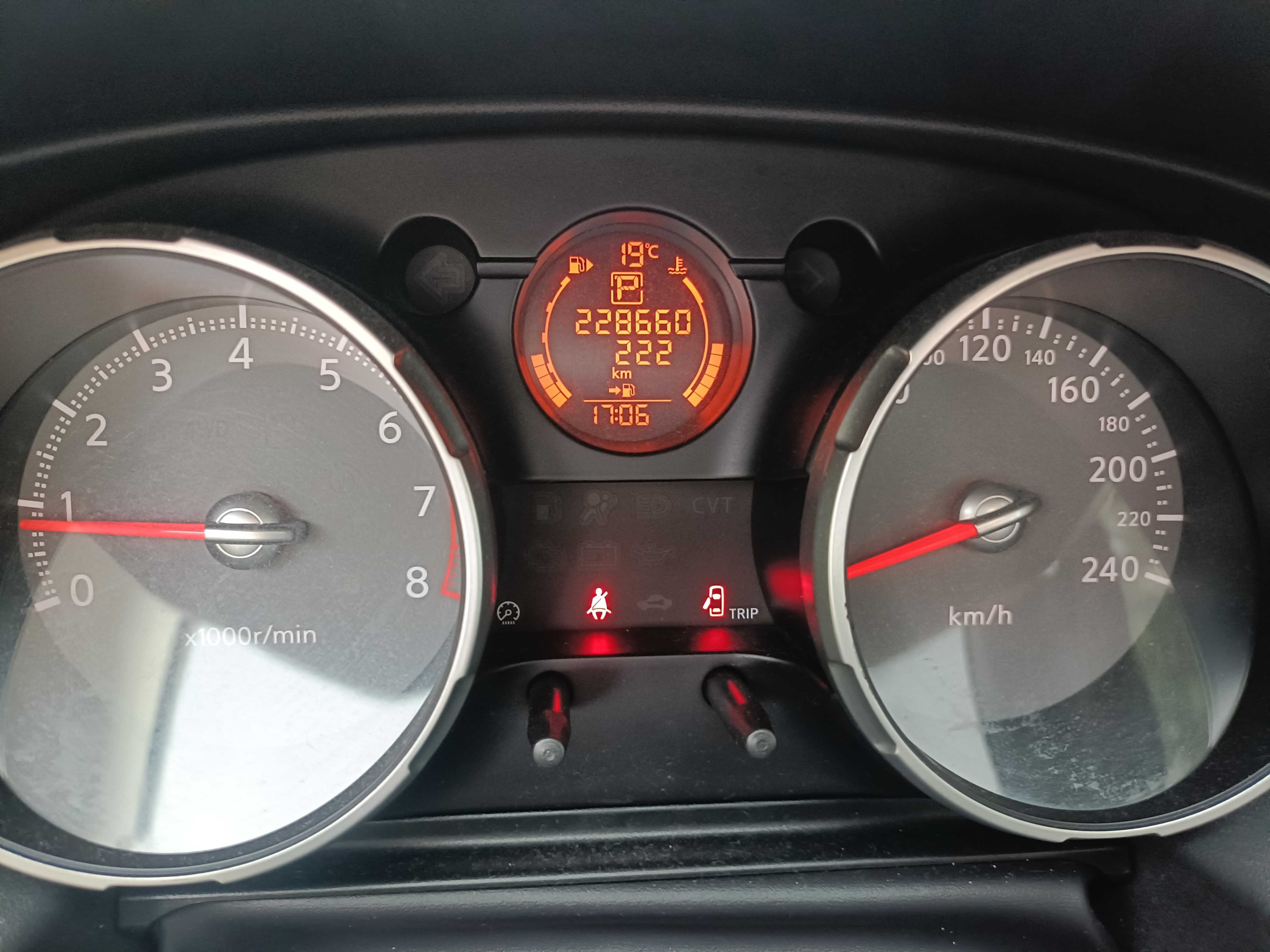 Sprzedam Nissan Qashqai +2