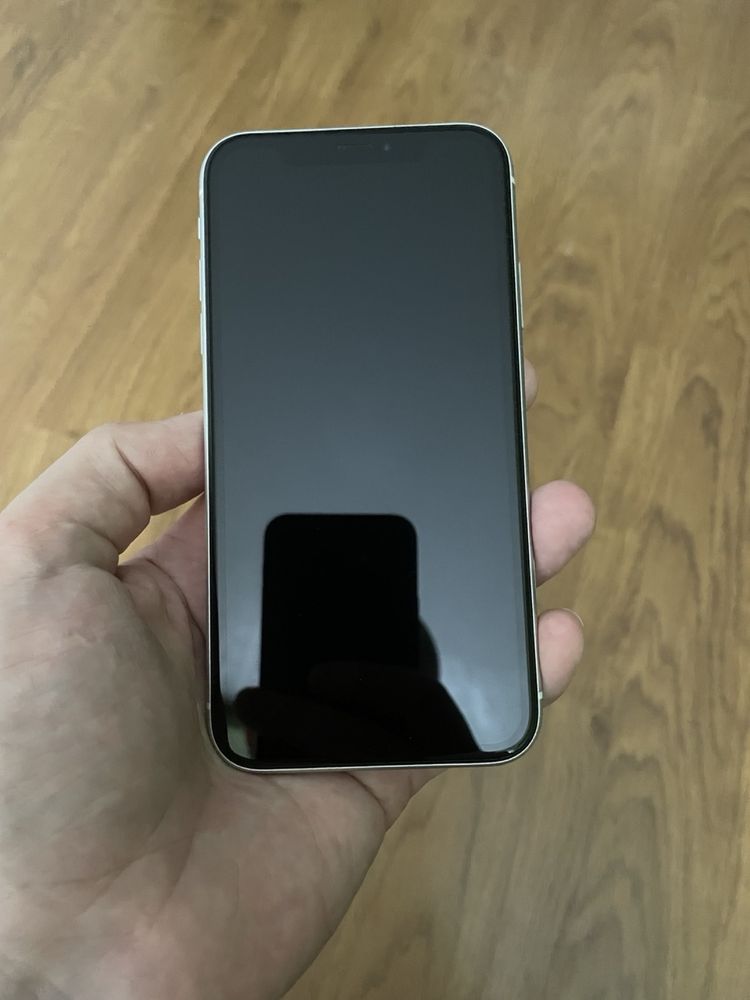 Iphone XR 64 гарний стан