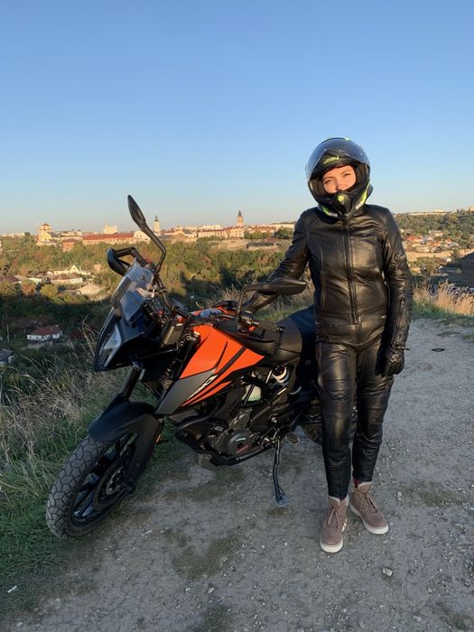 Мотокуртка шкіряна жіноча Shima Monaco Black у розмірі М.