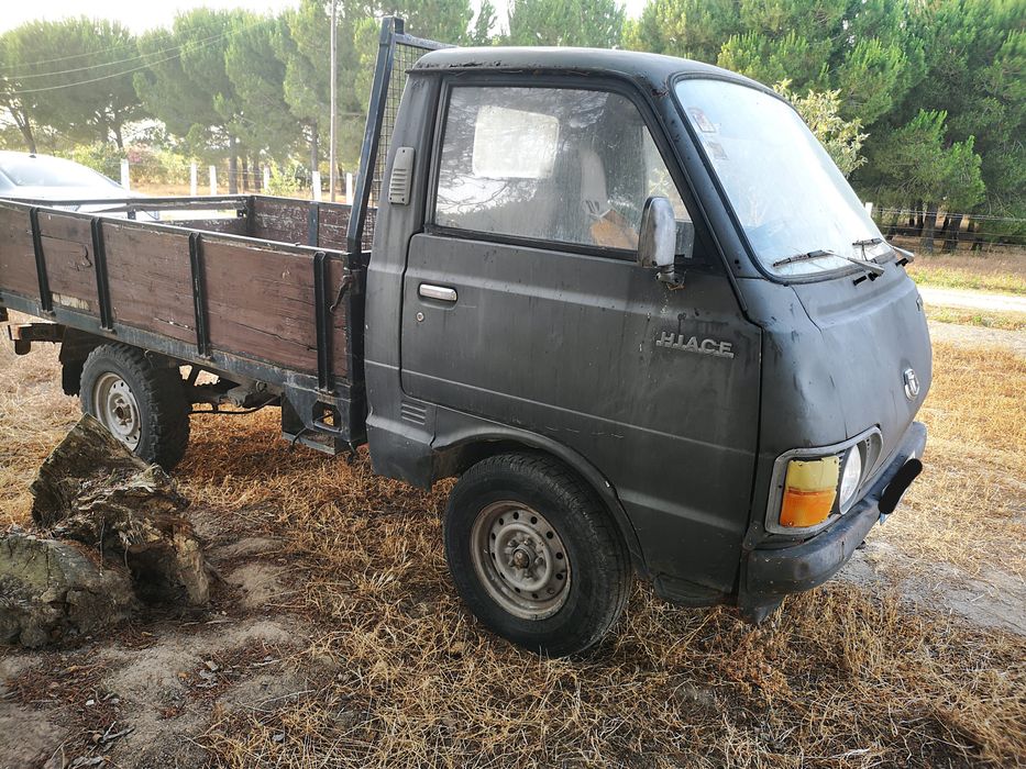 Toyota hiace caixa aberta (ler descrição)