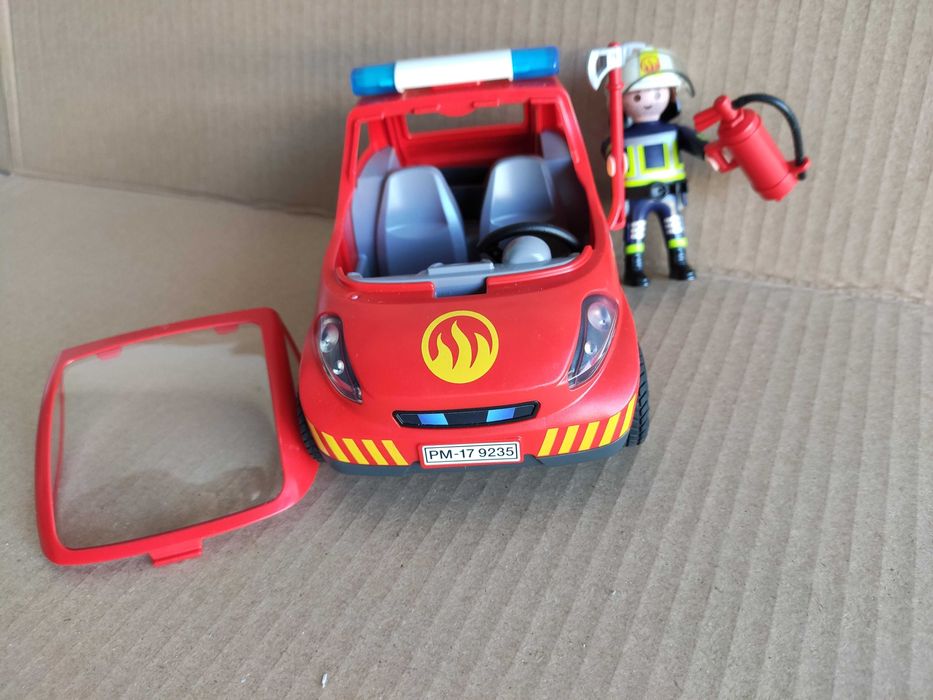 Carro bombeiro playmobil