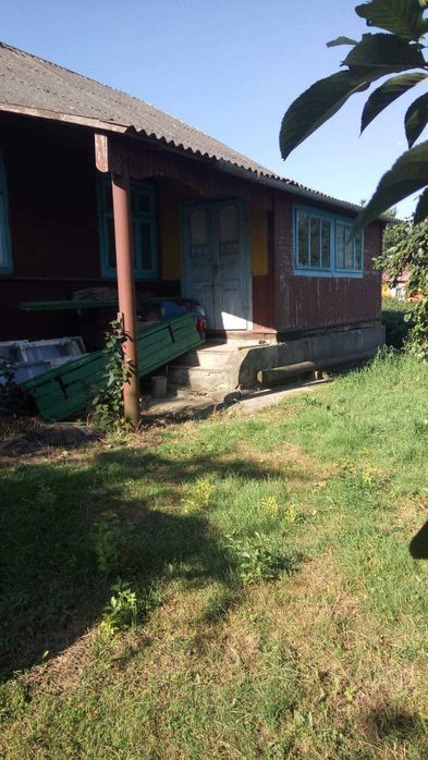Продам будикок у селі Грушів Володимирського району(Іванічівський)