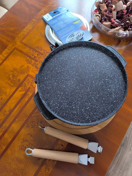 Grill okrągły włoski nowy podwójny