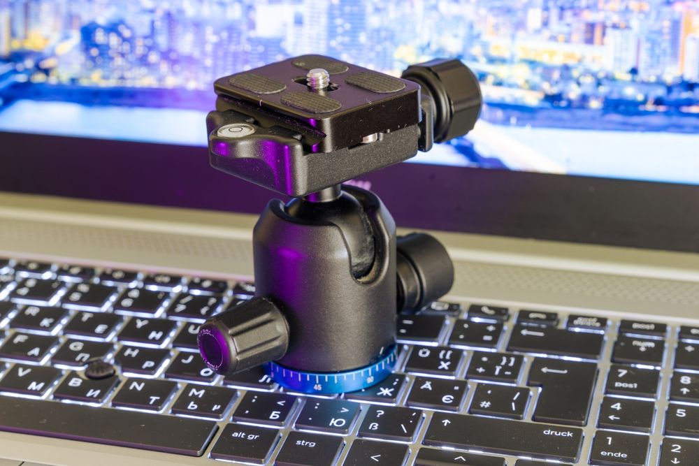 Штативная головка Benro IN1