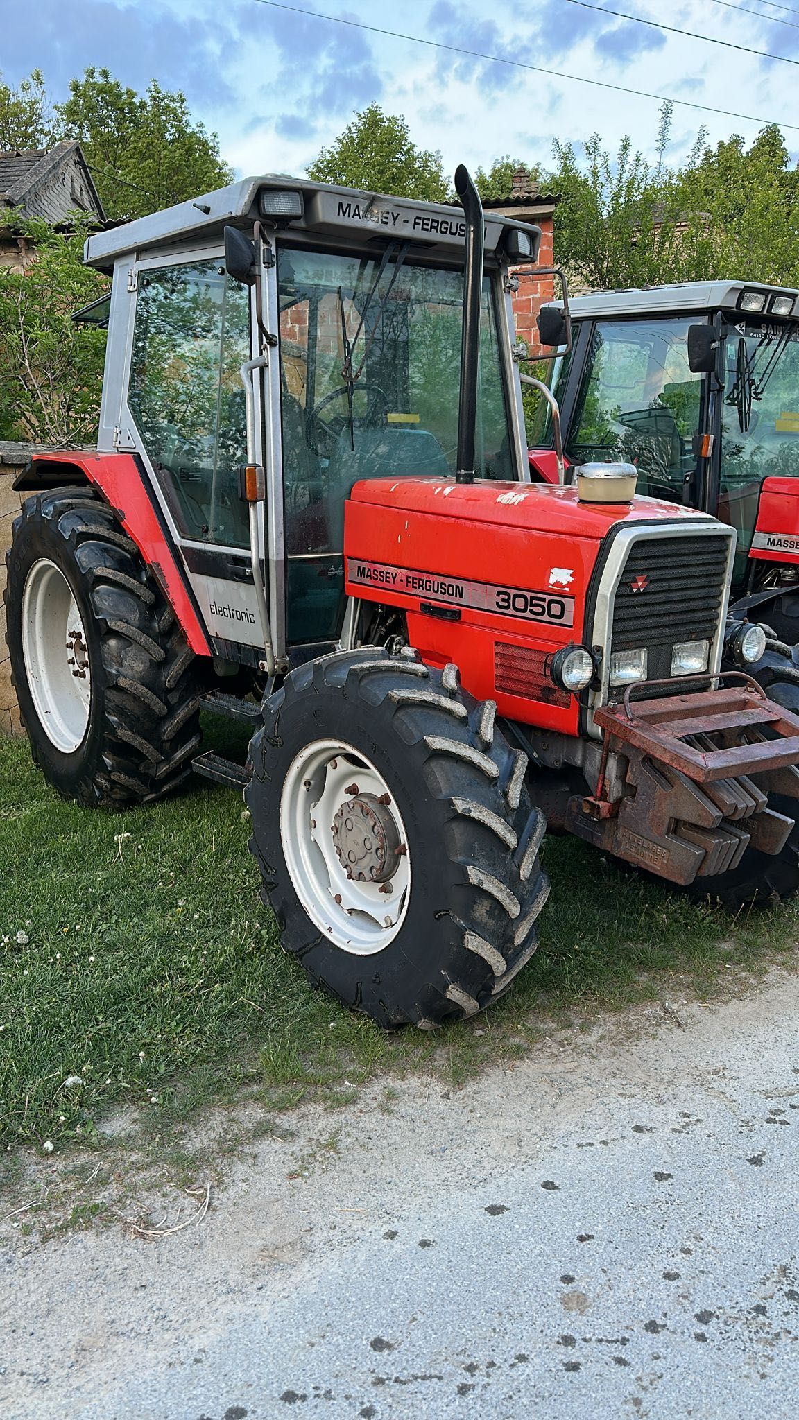 Massey Ferguson 3050,3060,3065,3075 case 956 XL , 5130