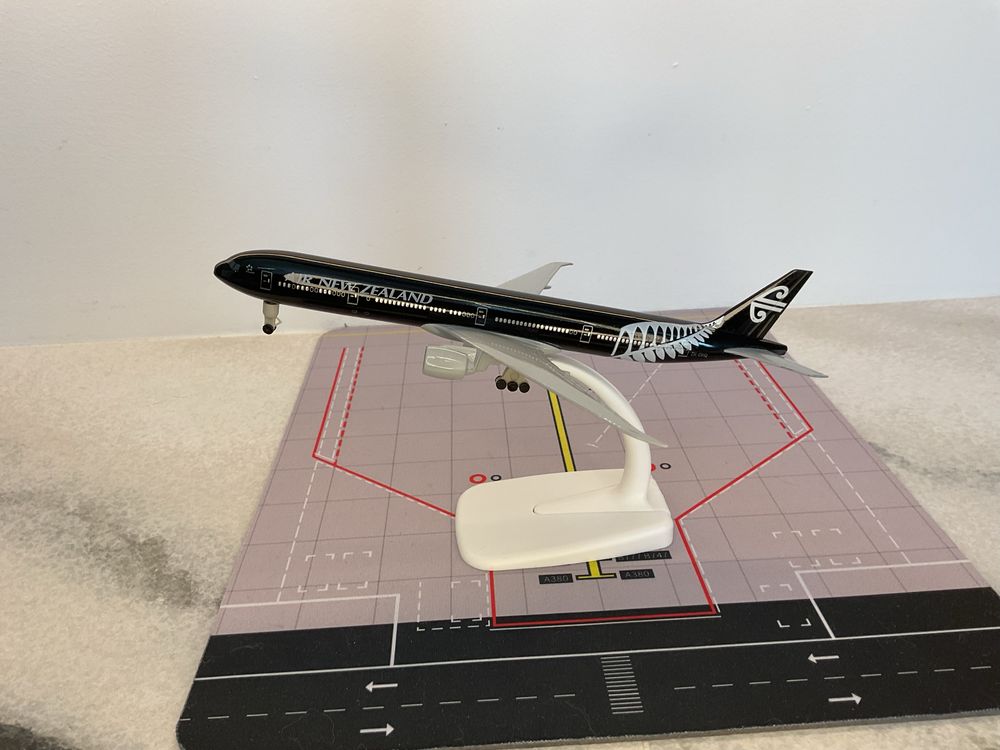 Model samolotu B777 Air New Zealand D