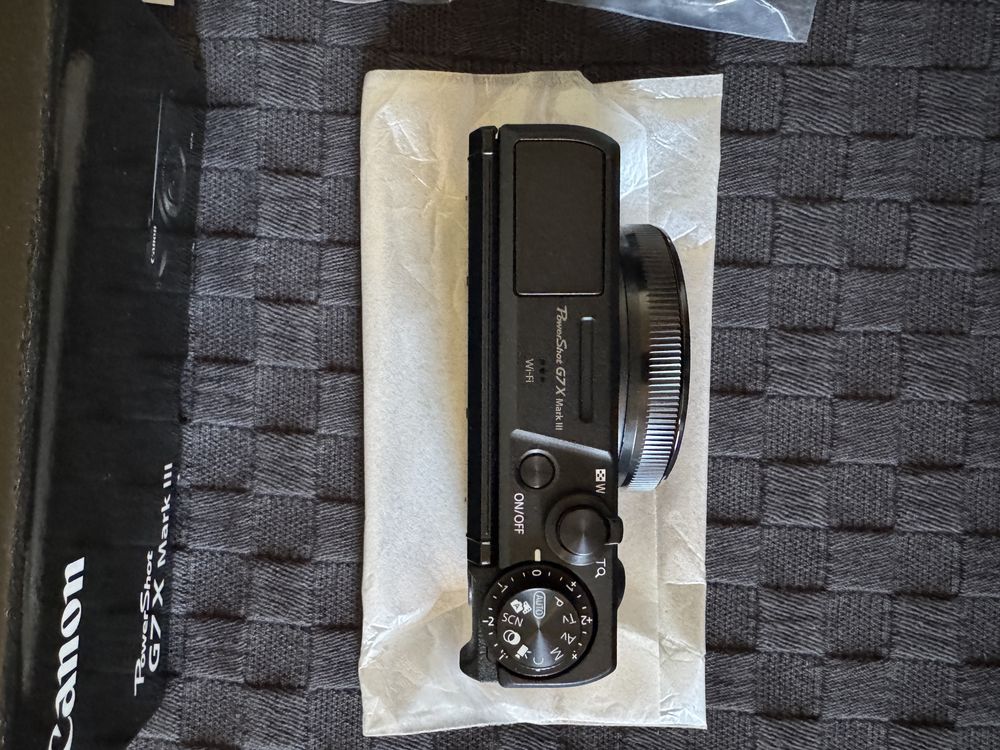 Canon PowerShot G7X Mark III