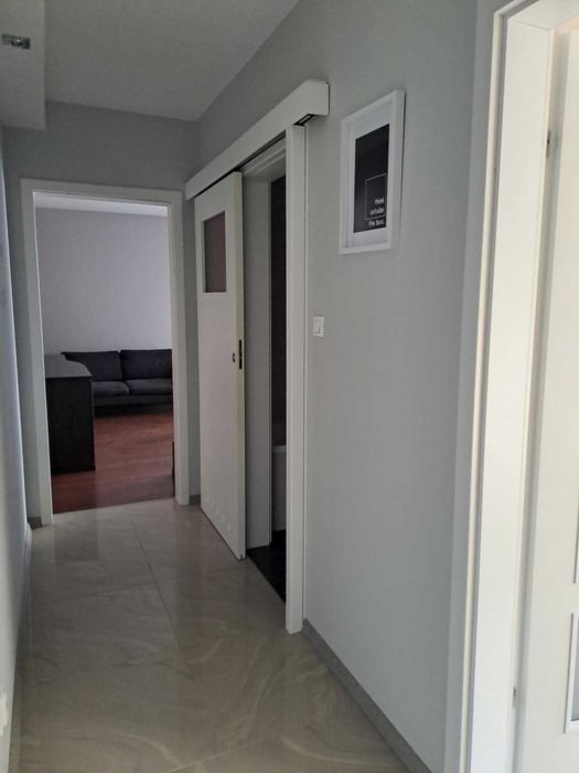 Przytulne mieszkanie 2-pokojowe blisko centrum – garażem podziemnym