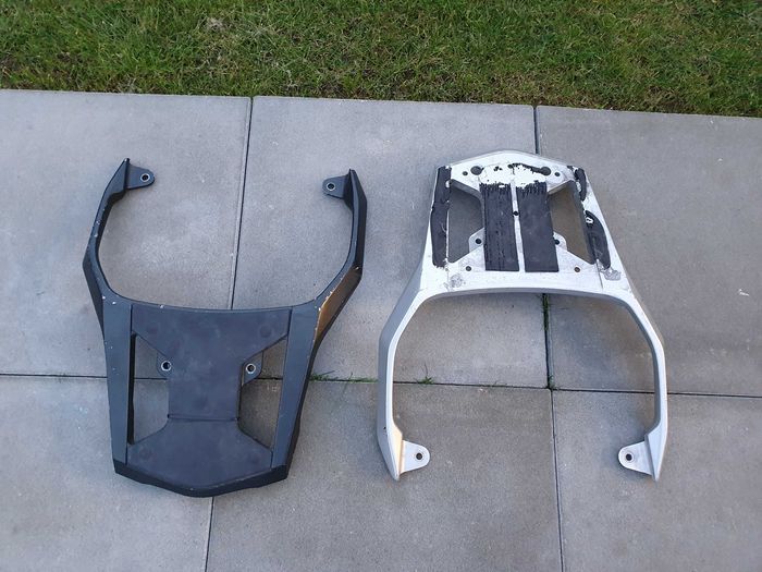 Rączki mocowanie uchwyt bagażnik kufer Suzuki DL 650 / 1000 V-Strom