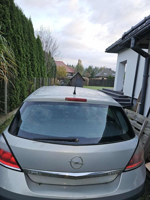 Astra H 1.7 diesel 2006 rok