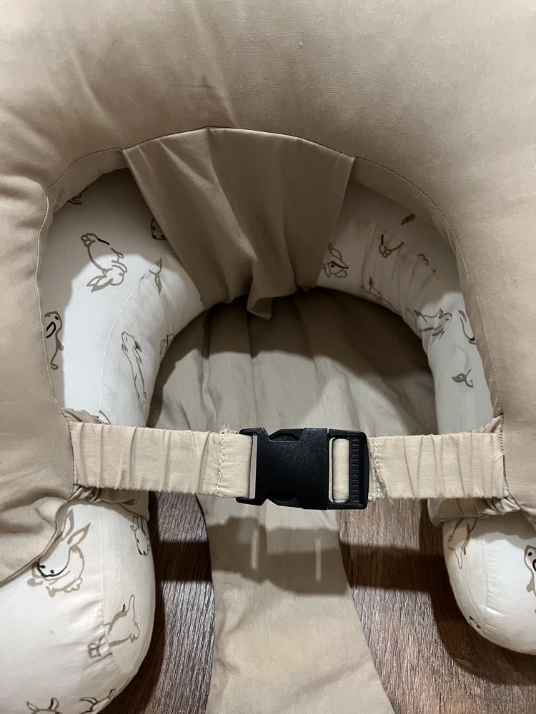 Almofada com apoio dorsal