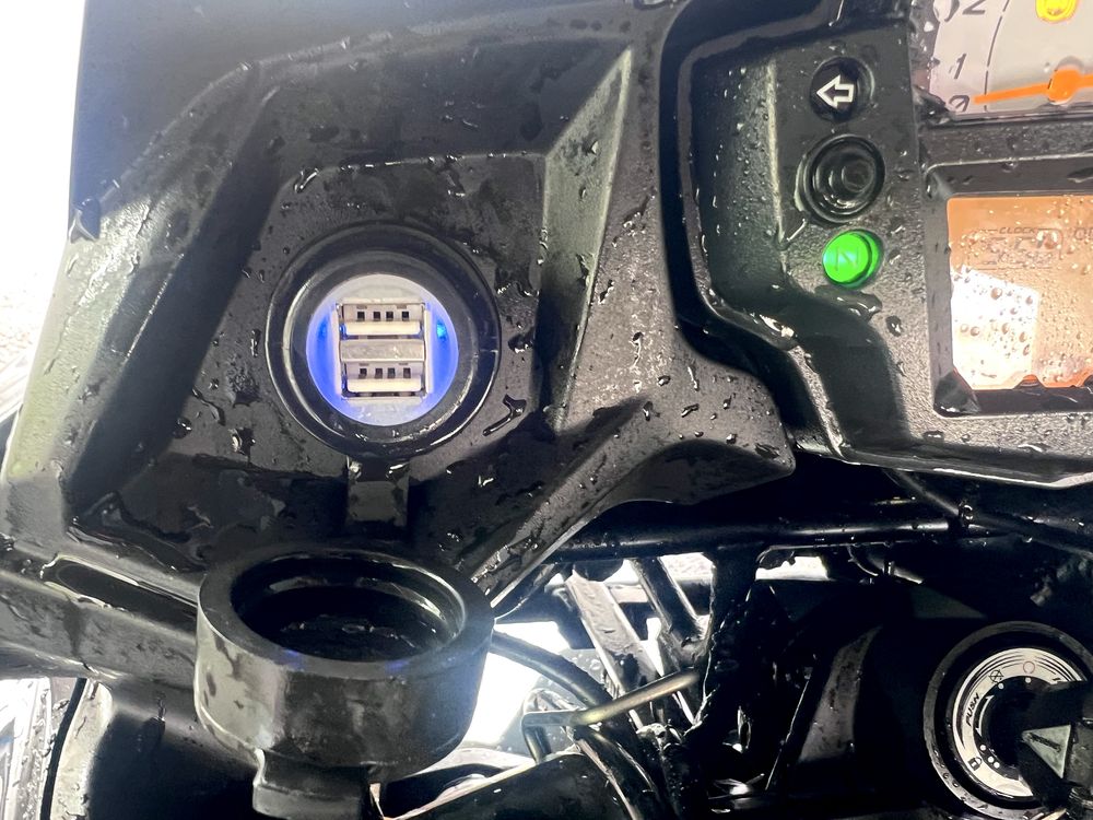 Kawazaki Versys 650cc grand tourer como nova muitos extras
