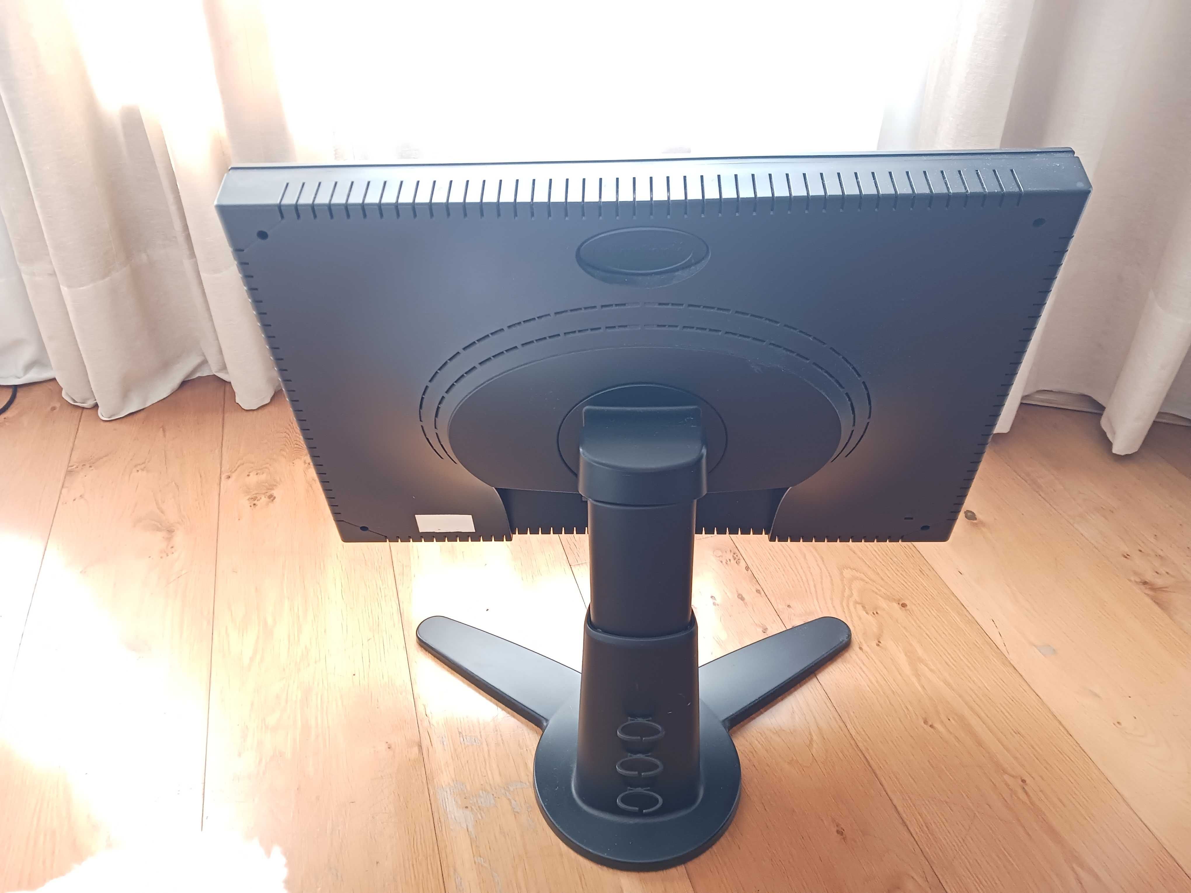 Monitor 23 polegadas Full HD ViewSonic VP231wb 1920x1080 profissional