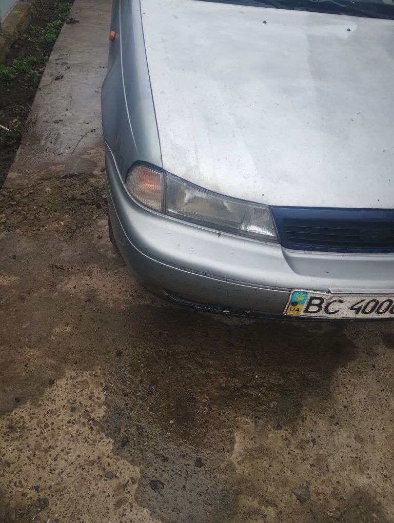 Daewoo Nexia  хечбек 1995 1,5