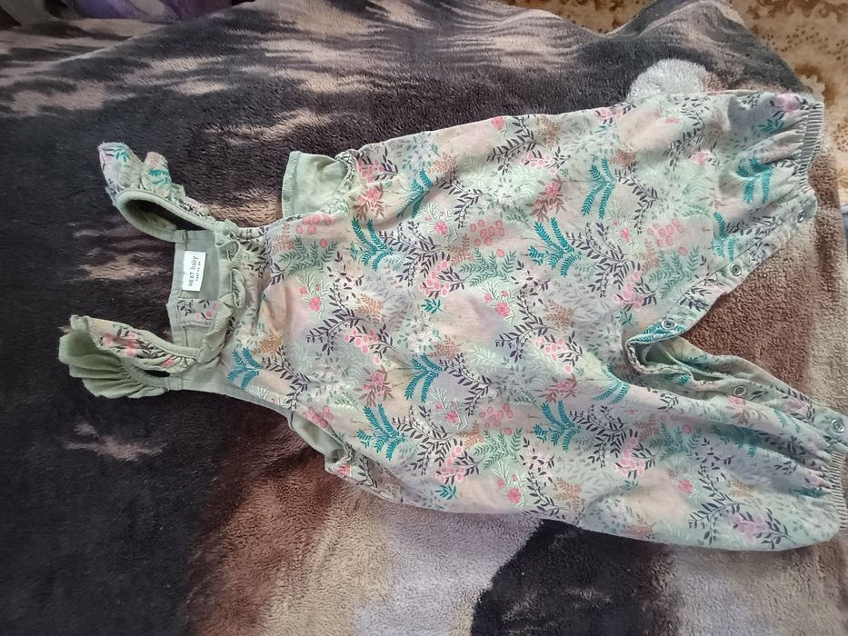 Продам одяг для дівчинки