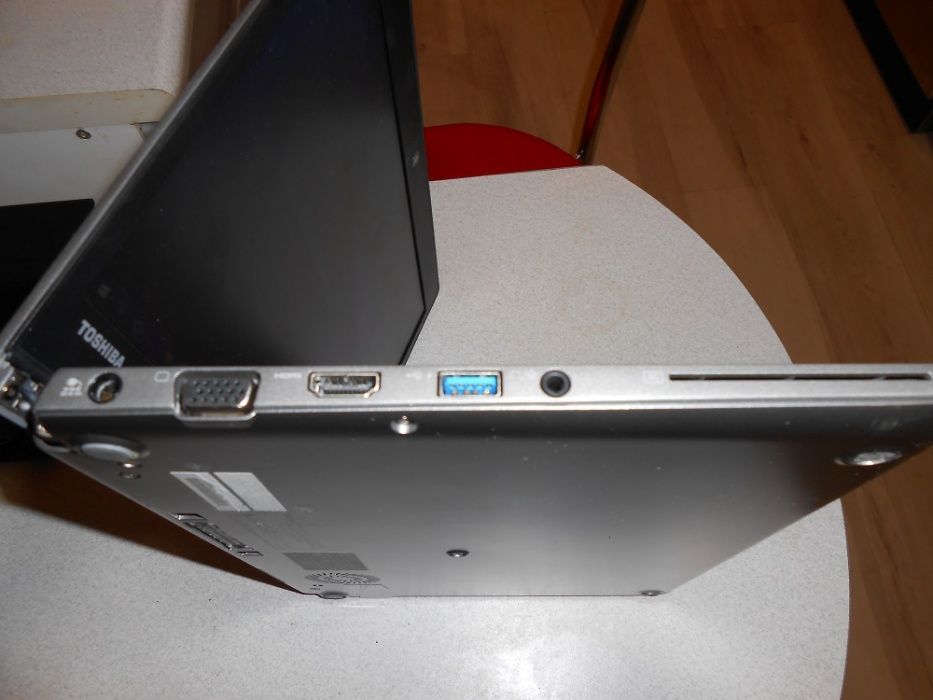 laptop Toshiba Z30    4300 U 2,0GHZ   SSD 128GB