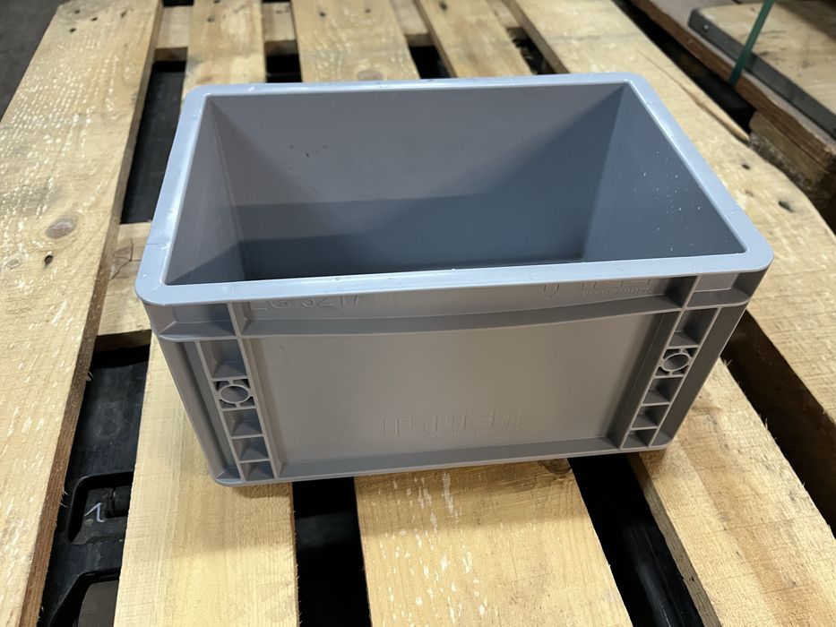 Pojemnik magazynowy kuweta plastik euro 30x20x17cm