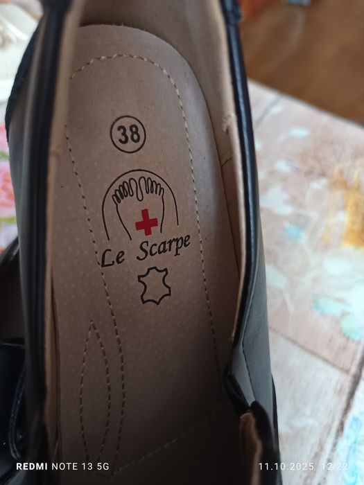 Czarne skóra naturalna wsuwane buty typu mokasyny ortopedyczne 38