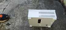 Zasilacz buforowy liniowy firmy pulsar, typ psu-b 13,8v
