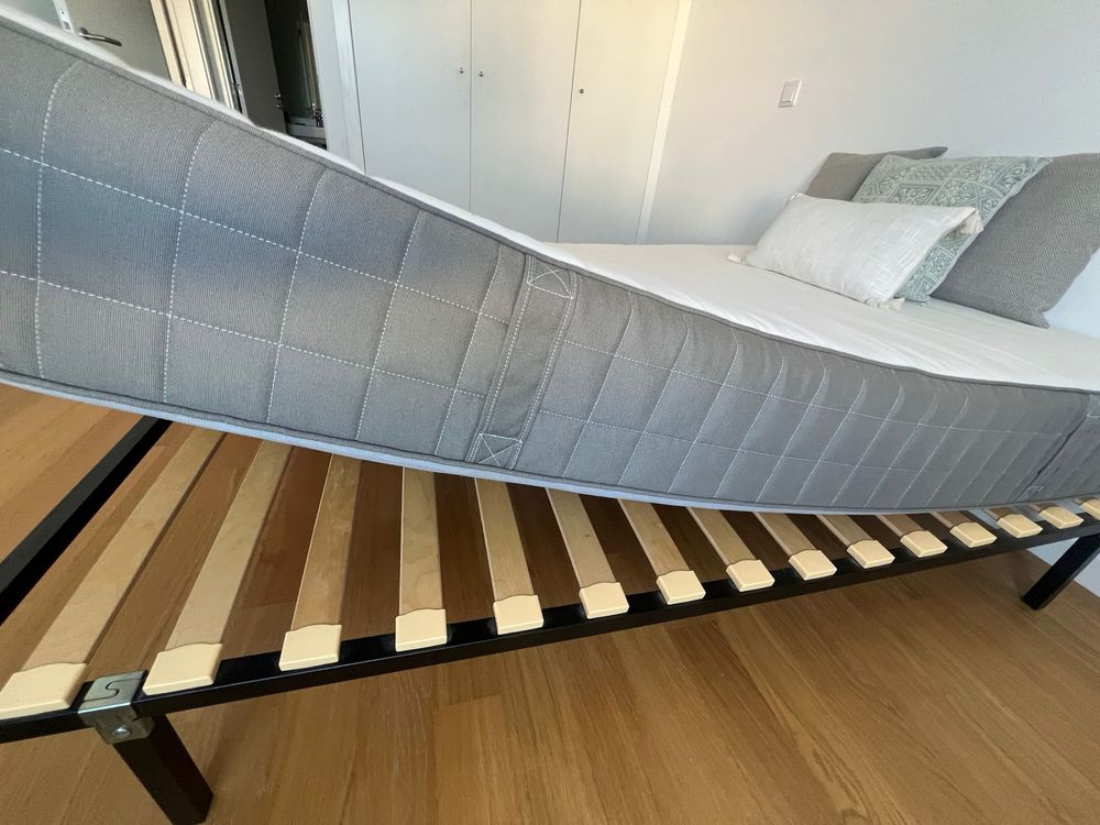 Colchao + estrado IKEA