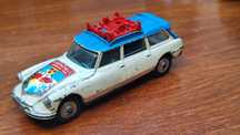 Corgi toys Citroen Safari