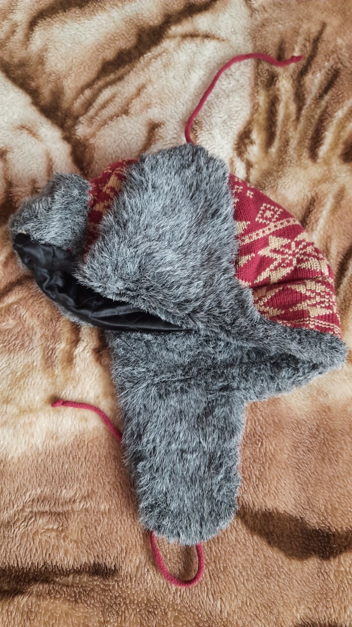Шапка зимова тепла
