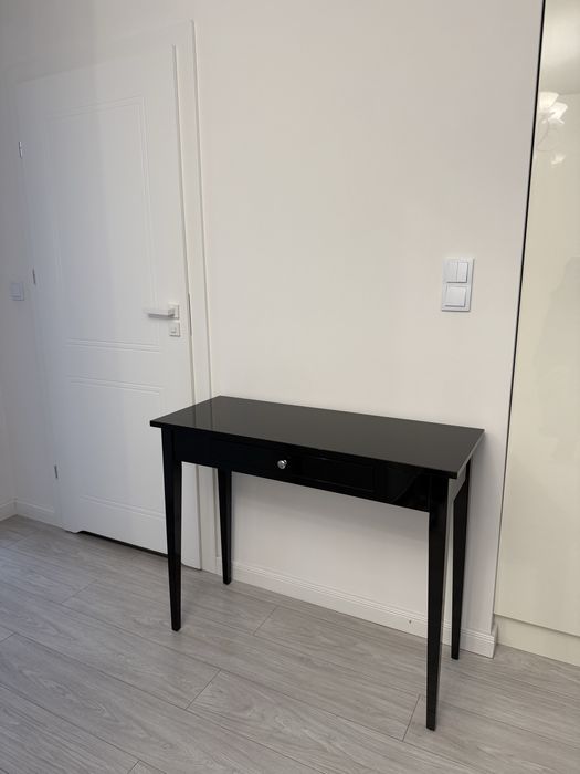 Konsoleta czarna połysk