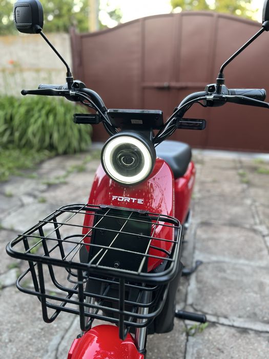 Електро скутер Forte RZ500