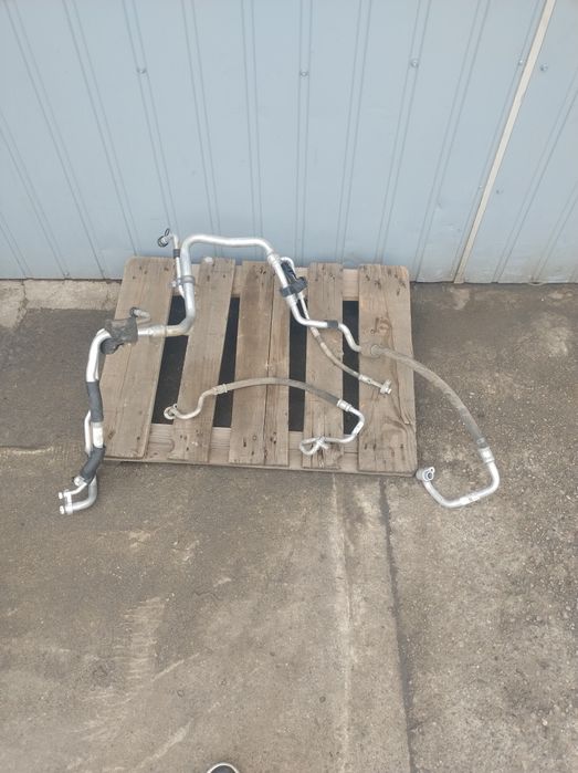 Przewód klimatyzacji Land Rover Discovery Sport L550