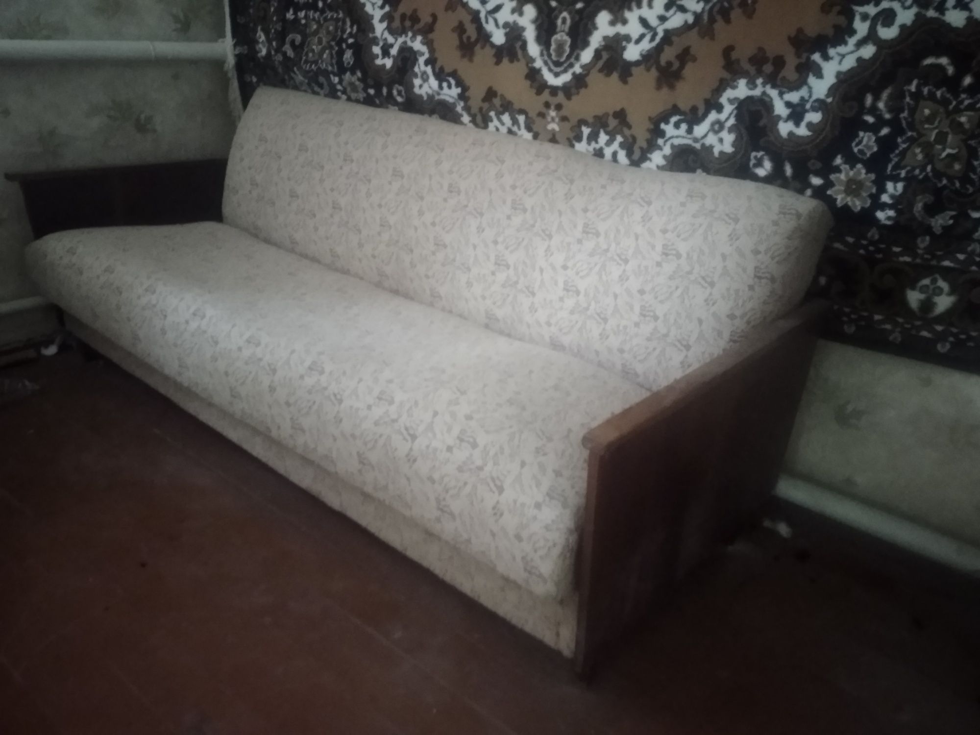 Продам дивани старого зразка