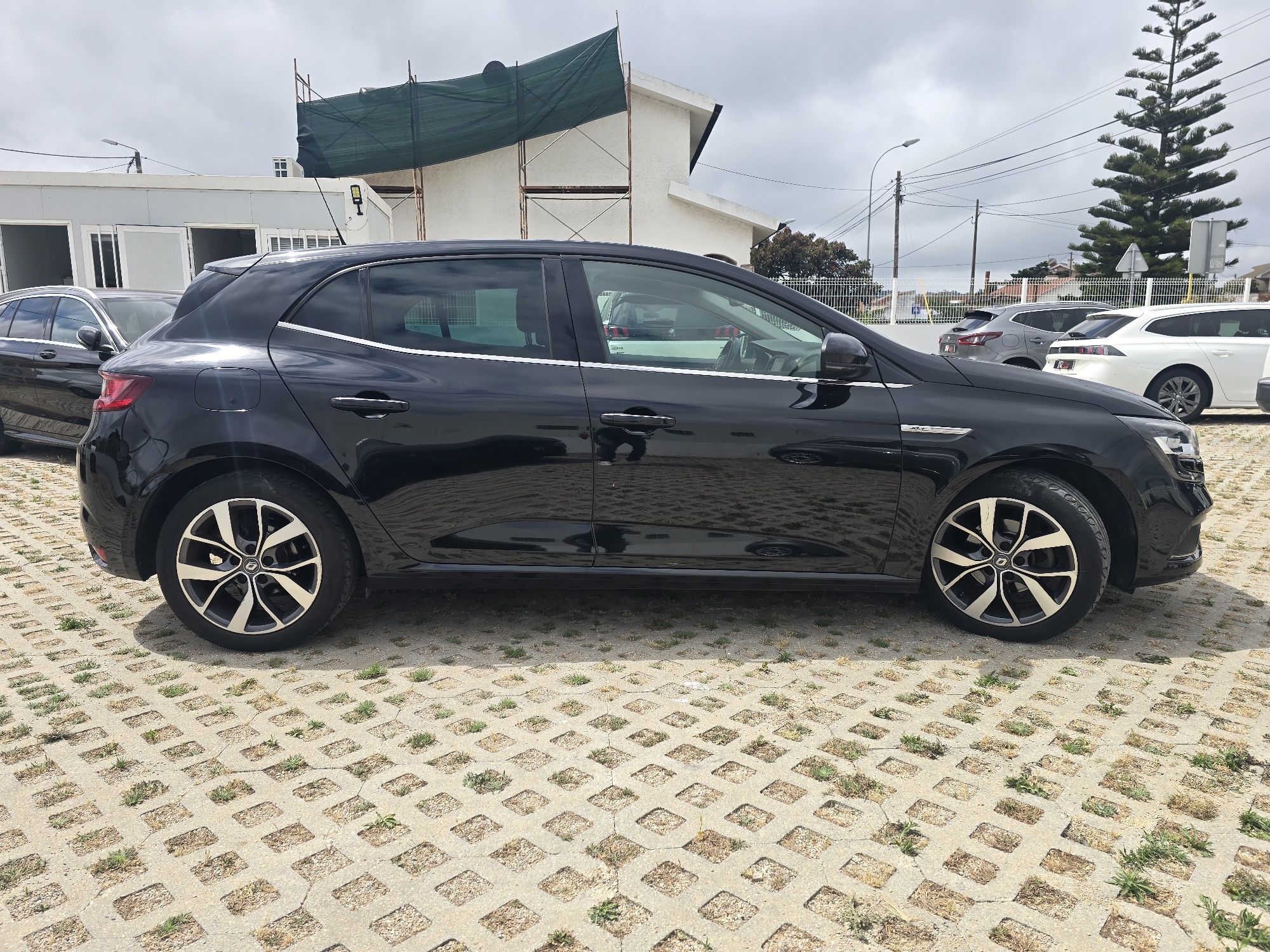 Renault  Megane  1.5 dci CX AUTO  edc BOSE IDITION