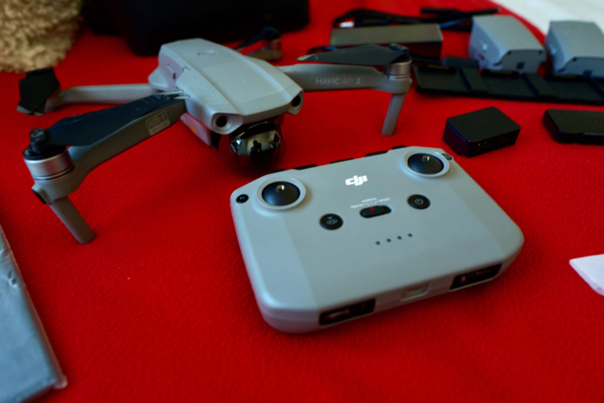 DJI Mavic Air 2 Fly Combo - com apenas 10h de voo