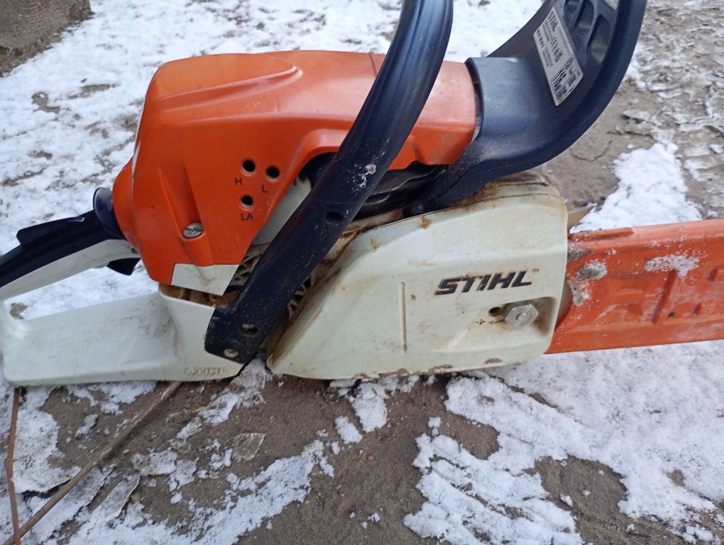 Stihl MS 251  pilarka spalinowa