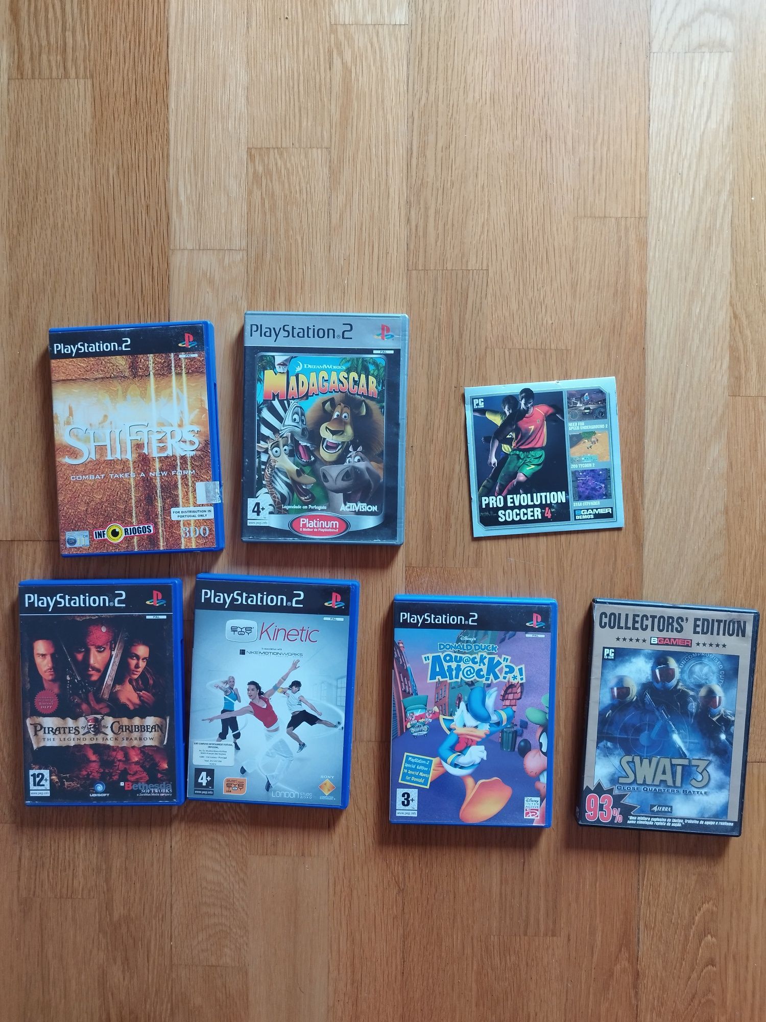 Lote de 7 jogos PlayStation 2 e PC