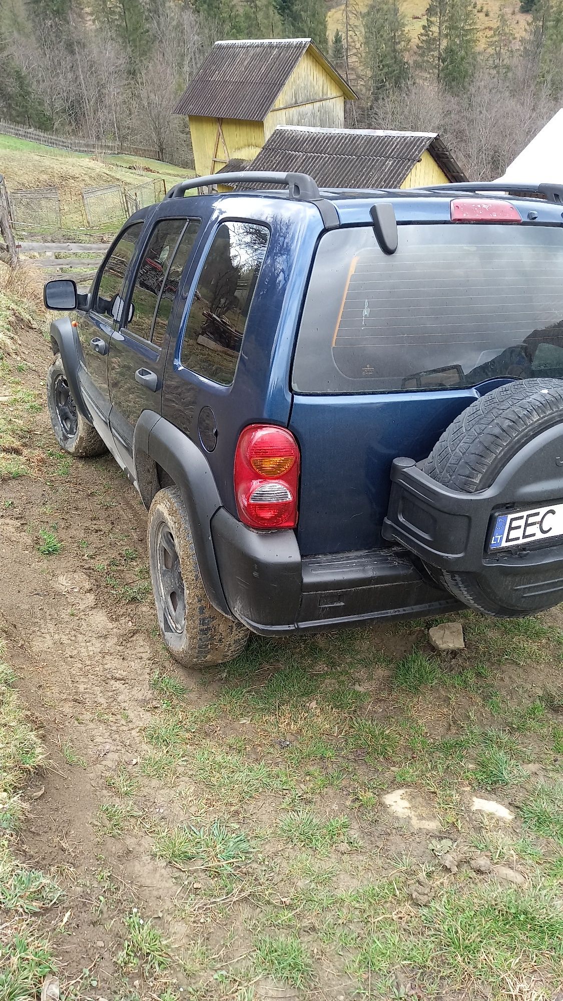 Продам JEEP LIBERTY (cherokee sport)