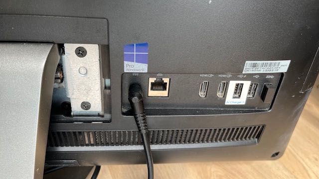 Komputer AiO Asus ET2311 i5 Widows 10