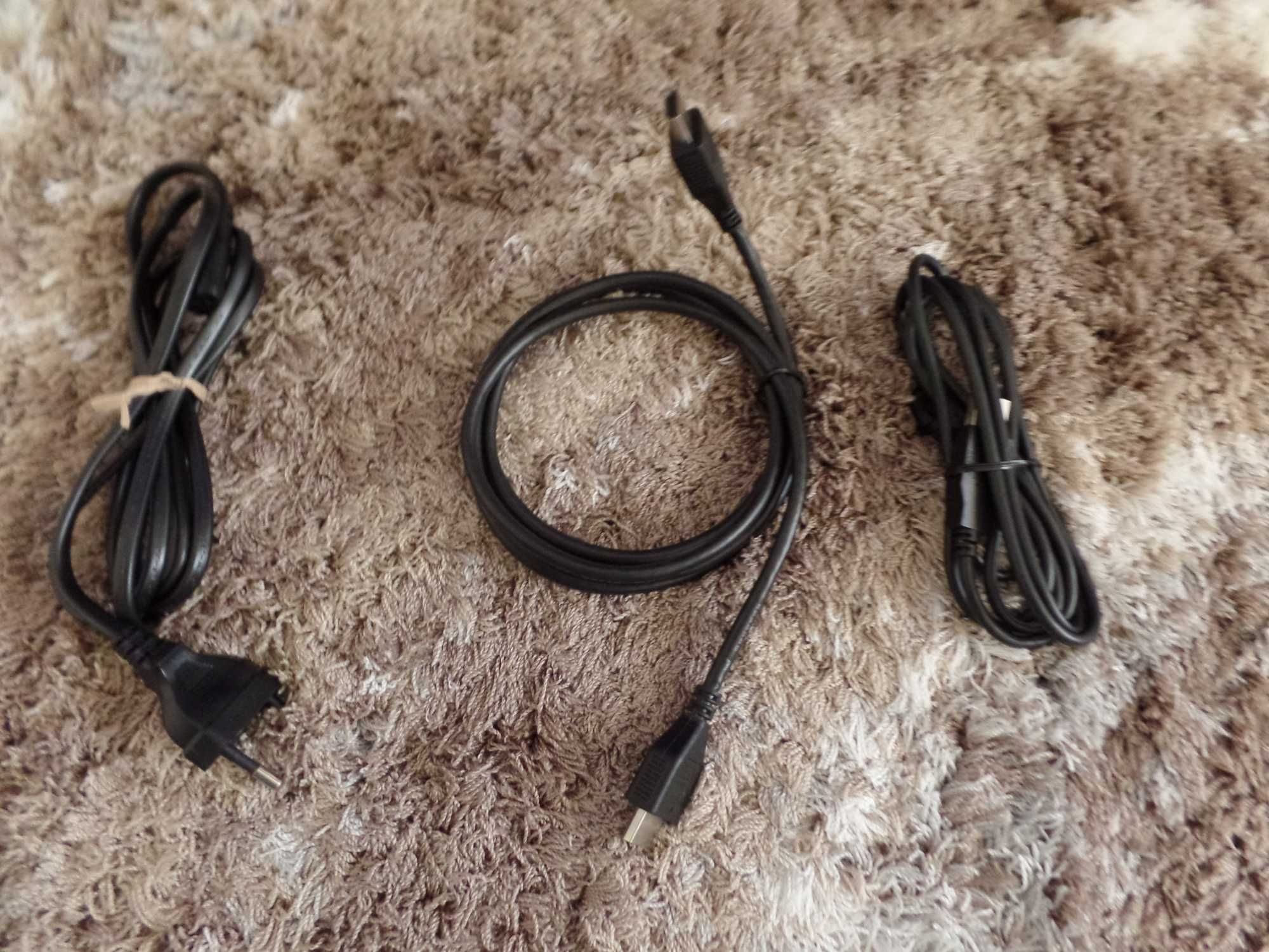 Consola PS4 500Gb com 2 Comandos Auscultador com fio