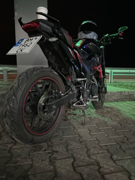 Мотоцикл Lifan SR 200