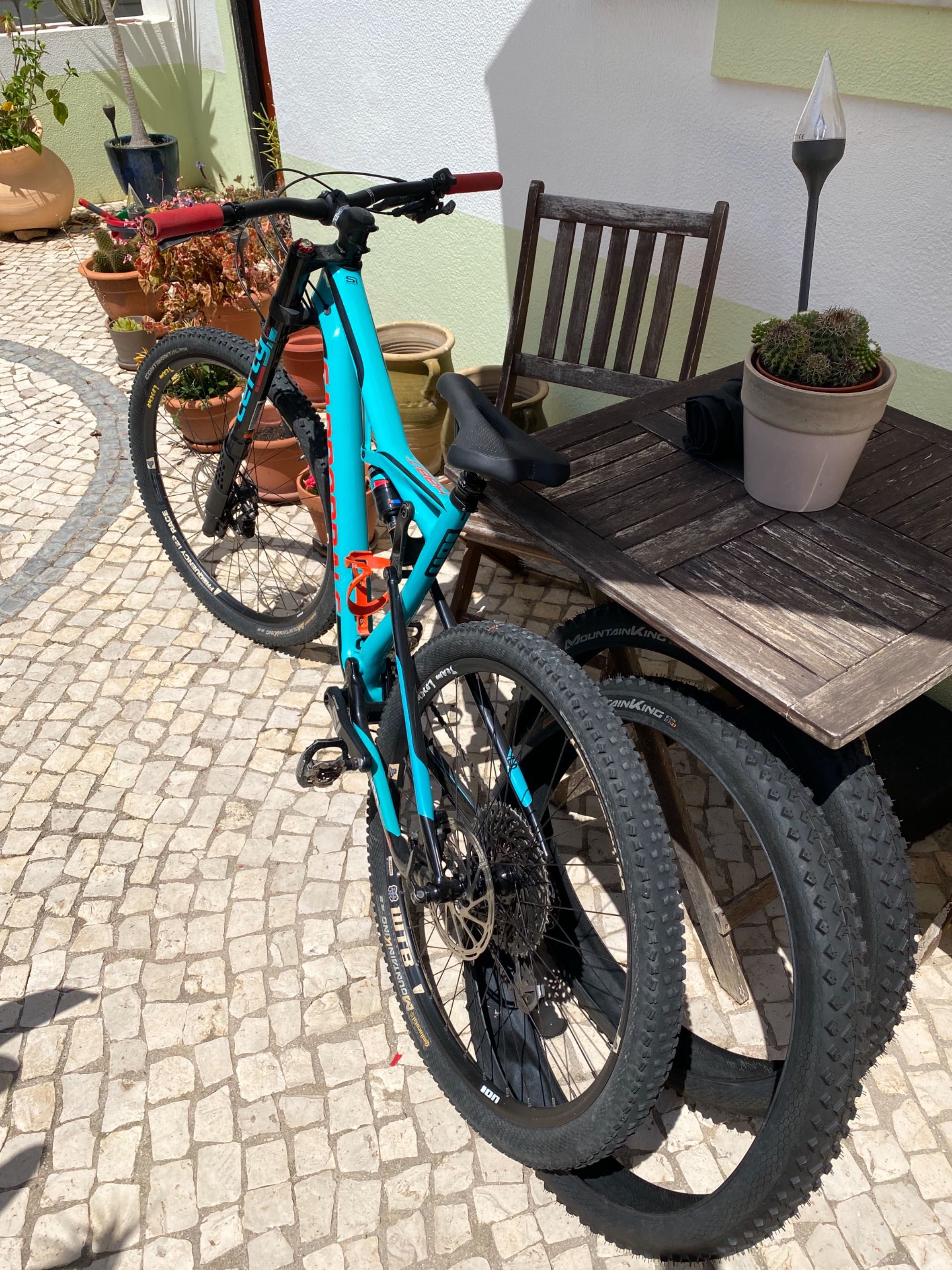 Bicicleta BTT Cannondale Habit Carbon SE 2016