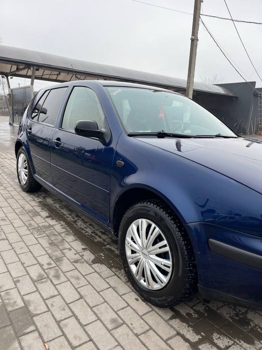 Продам Golf 4 1.6