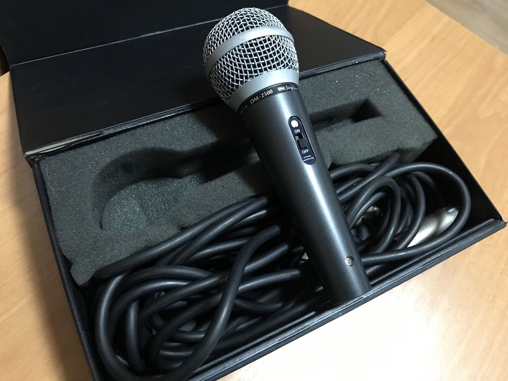 Вокальный динамический микрофон IMG Stage Line DM-2500