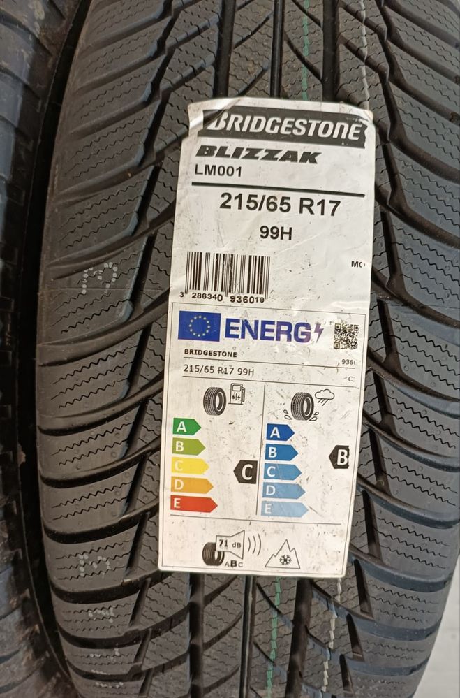 2x 215/65r17 Bridgestone Blizzak LM001 99H MO 2024