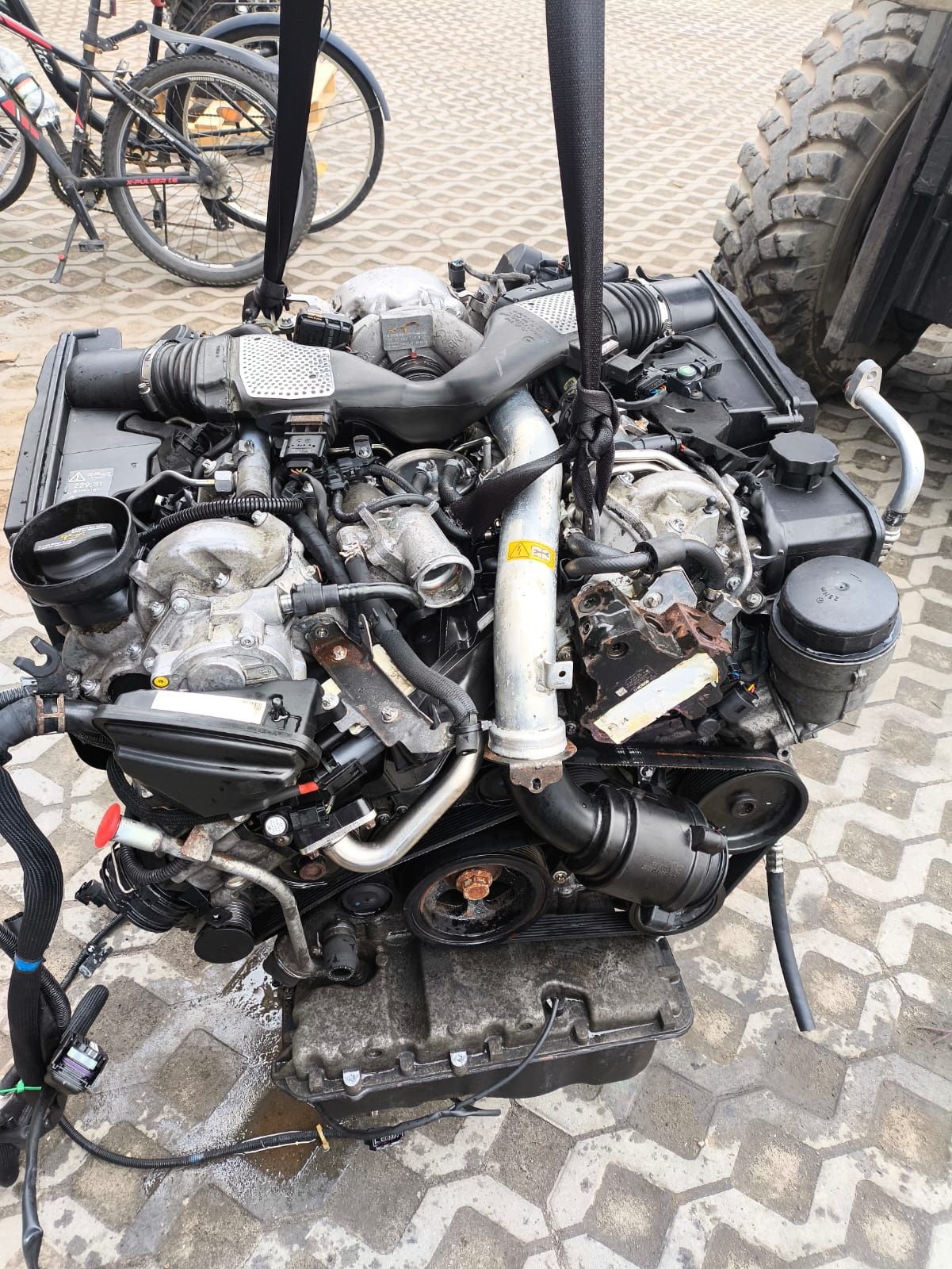 Silnik Motor Mercedes ML GL OM642.940 om642 940 W164 Stan bdb