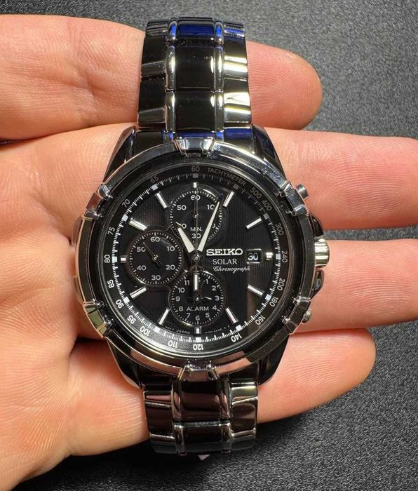 SEIKO SSC143 Solar Chronograph